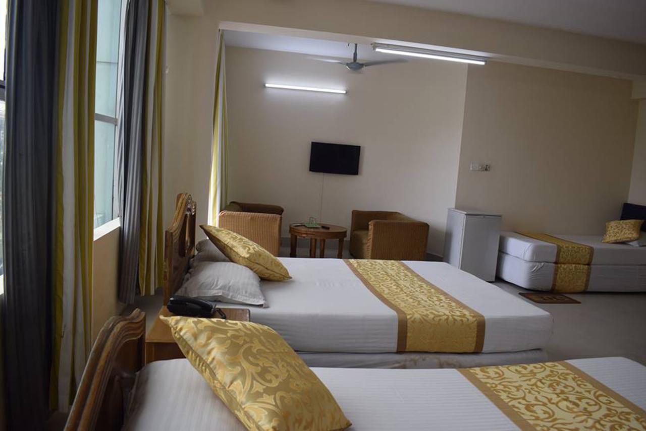 Hotel Marine Plaza 库克斯巴扎 外观 照片