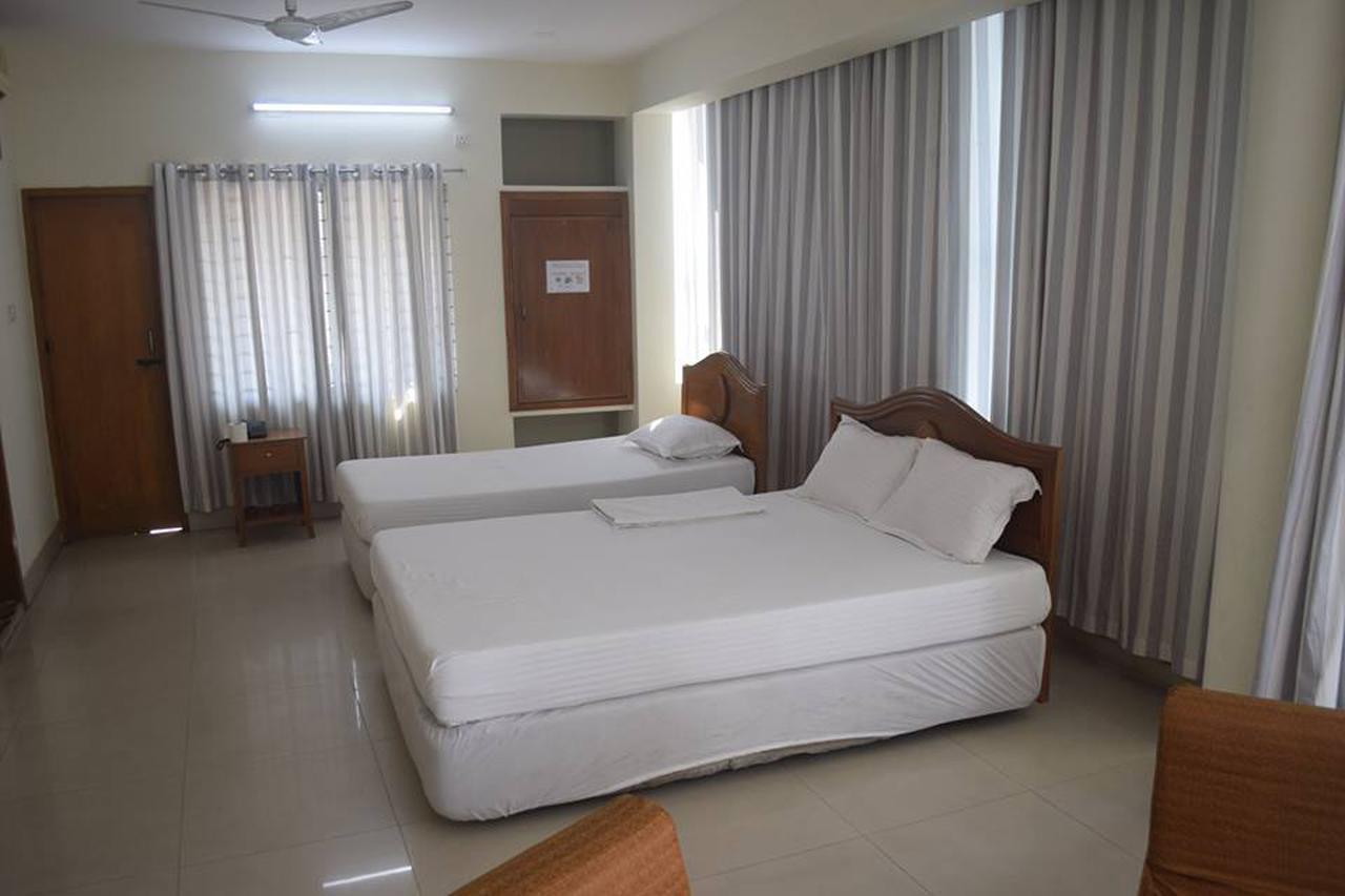 Hotel Marine Plaza 库克斯巴扎 外观 照片